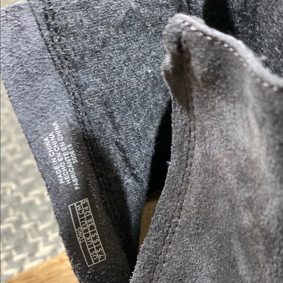 TOMS Desert Suede Wedge Bootie Dark Gray Size 7.5 - Picture 10 of 14